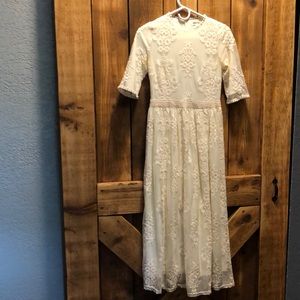 Vintage style lace midi dress
